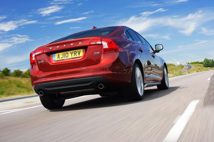  Volvo S60 2010 года  (фото 222 из 226)